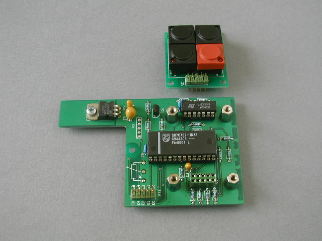 Best&uuml;ckter Platinensatz Handregler 1