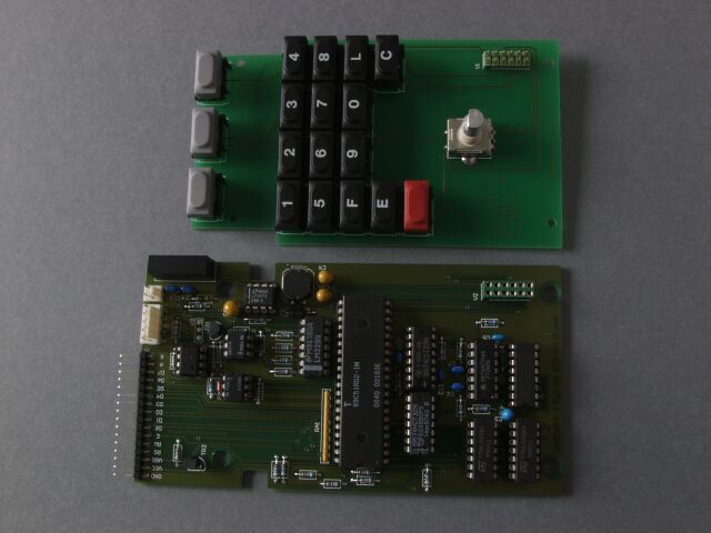 Best&uuml;ckter Platinensatz Handregler 4